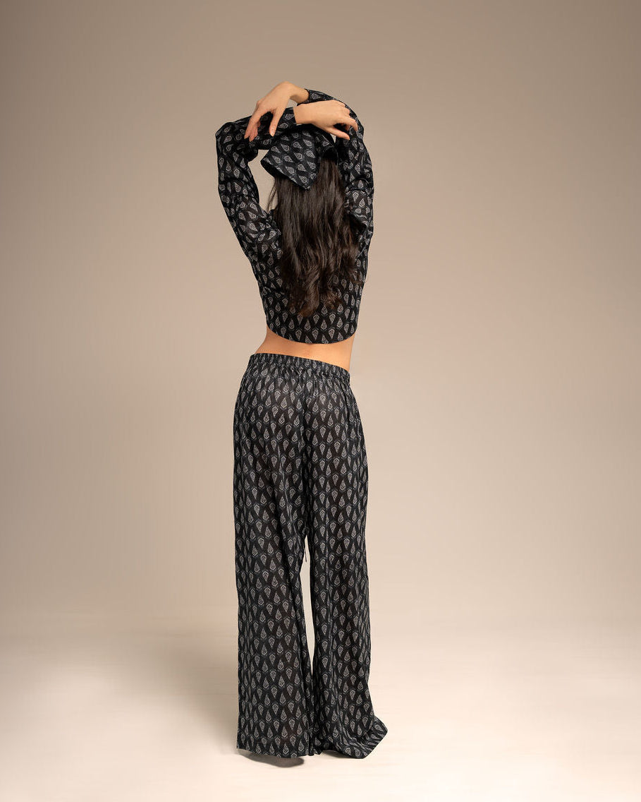 JUA SET OVERSIZE TROUSERS